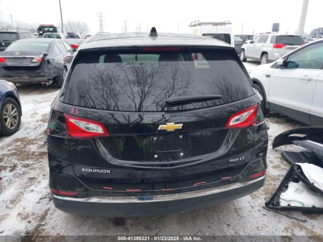 2GNAXUEV5M6122482 Chevrolet Equinox Awd Lt