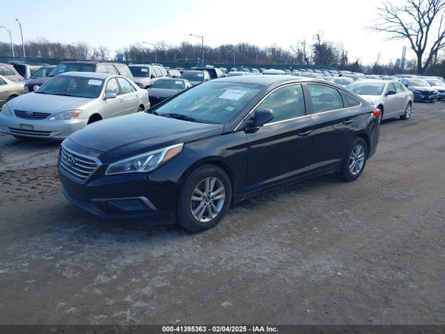 Hyundai SONATA SE 2016 5NPE24AF2GH311274 Image 2