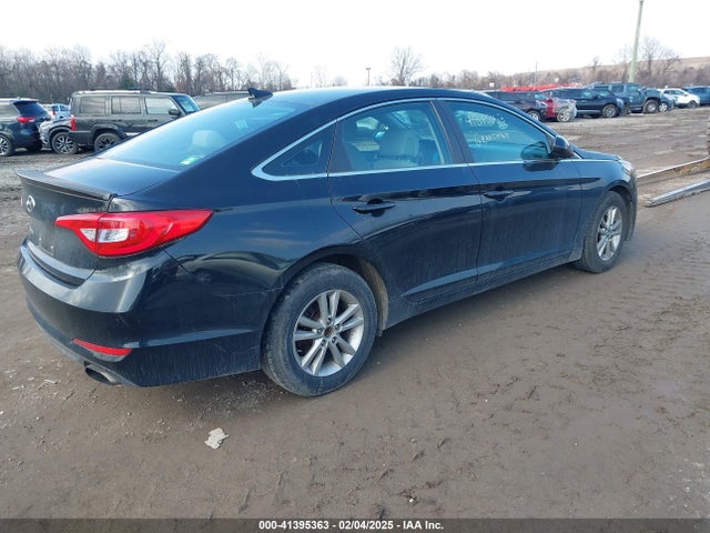 Hyundai SONATA SE 2016 5NPE24AF2GH311274 Image 4
