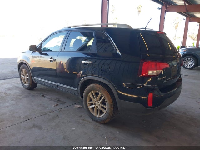 KIA SORENTO LX 2015 5XYKT3A63FG591822 Image 3
