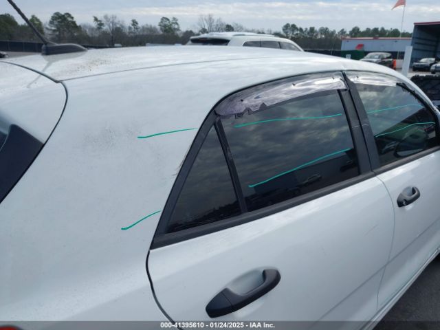 3KPA25AB0JE092442 KIA RIO LX