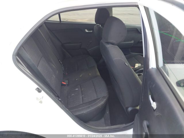 3KPA25AB0JE092442 KIA RIO LX