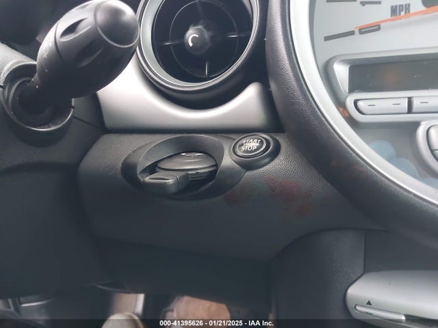 2007 MINI COOPER WMWMF33567TL77317 Photo 10