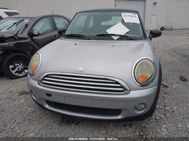 2007 MINI COOPER WMWMF33567TL77317 Photo 5