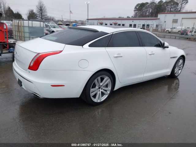 2012 JAGUAR XJ SAJWA2GB1CLV31903 Photo 3