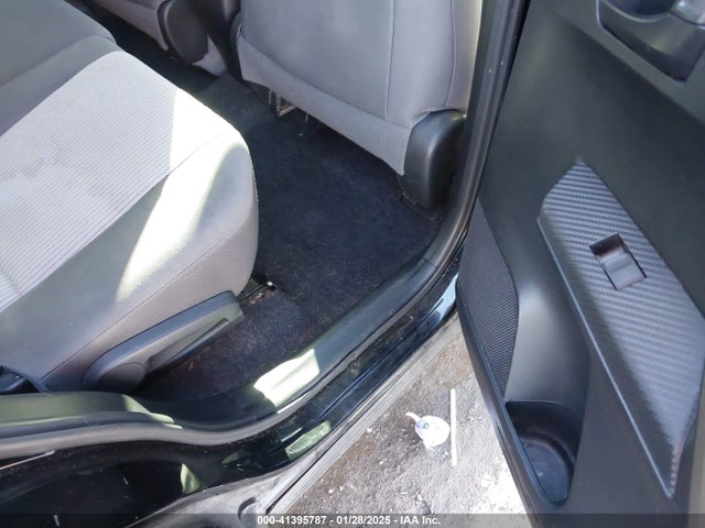 Toyota RAV4 LE 2015 2T3ZFREV7FW150366 Image 8