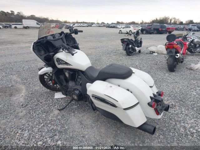 2021 INDIAN MOTORCYCLE CO. CHALLENGER 56KLCDRR5M3402088 Photo 2