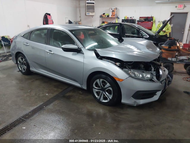 Honda Civic Lx 2018 19XFC2F55JE003789 Image 1