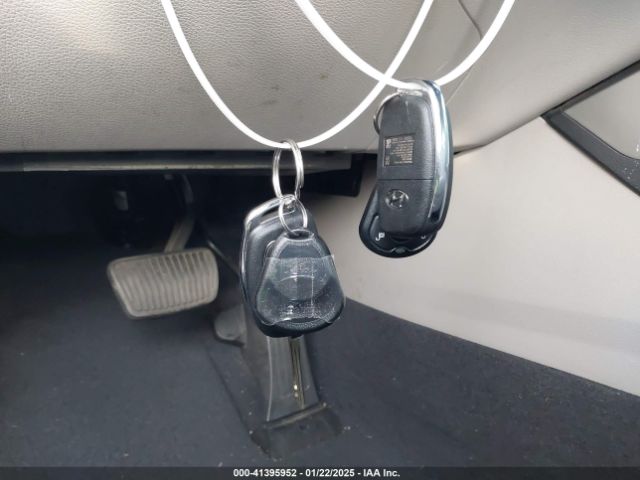 5NPE24AF3HH547028 Hyundai SONATA SE