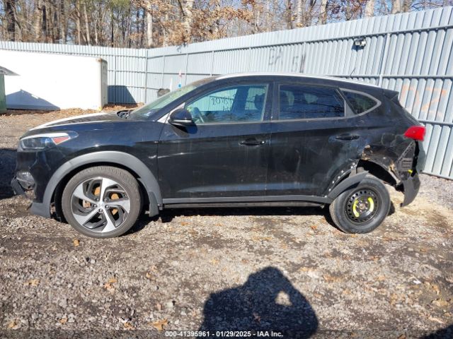 KM8J3CA21HU276099 Hyundai Tucson Sport