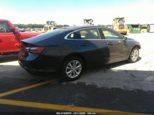 1G1ZD5ST1NF111816 Chevrolet Malibu Fwd Lt