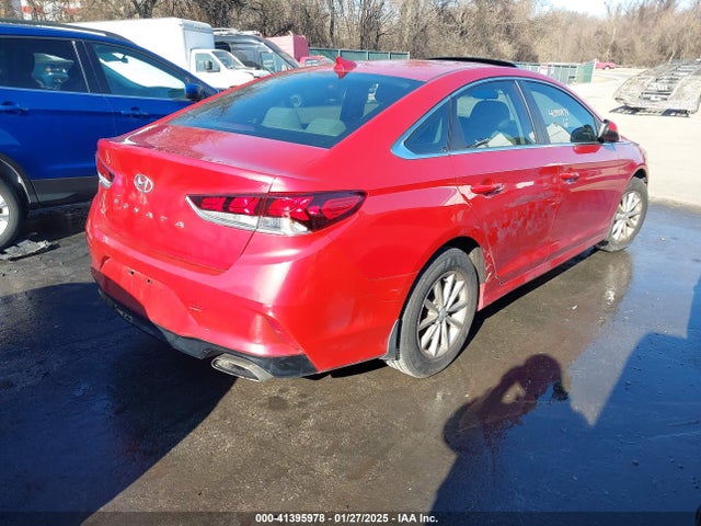 Hyundai SONATA SE 2019 5NPE24AFXKH804970 Image 4