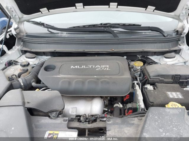 1C4PJMCB6JD592191 Jeep Cherokee Latitude 4x4