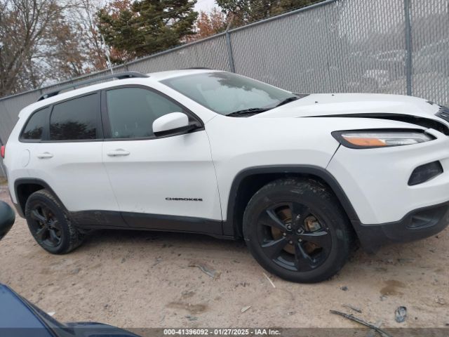 1C4PJMCB6JD592191 Jeep Cherokee Latitude 4x4