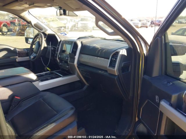 1FT7W2BT4KEG71712 Ford F-250 Lariat