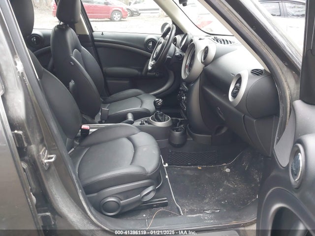 2011 MINI COOPER S COUNTRYMAN WMWZC5C5XBWL52924 Photo 4