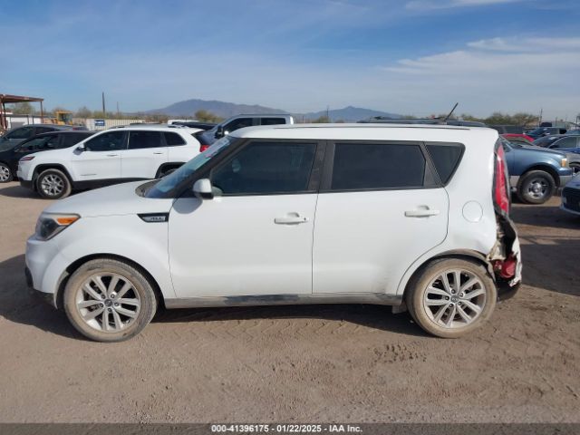KNDJP3A57H7477944 KIA SOUL +