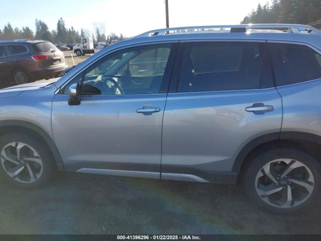 JF2SKARC5NH413158 Subaru Forester Touring