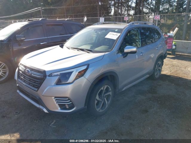 JF2SKARC5NH413158 Subaru Forester Touring