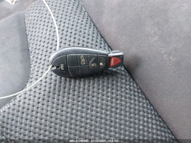 1C3CDFAA2GD570939 Dodge DART SE