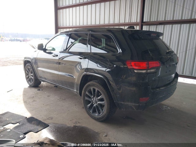 1C4RJFAG9MC590433 Jeep Grand Cherokee Laredo X 4x4