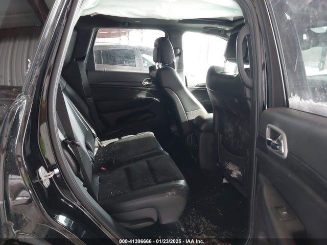 1C4RJFAG9MC590433 Jeep Grand Cherokee Laredo X 4x4