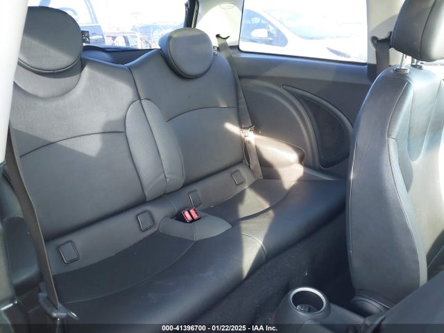 2007 MINI COOPER WMWMF33577TT54547 Photo 7
