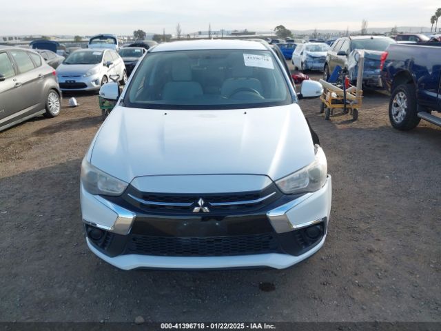 JA4AP3AU9JZ002954 Mitsubishi Outlander Sport 2.0 Es