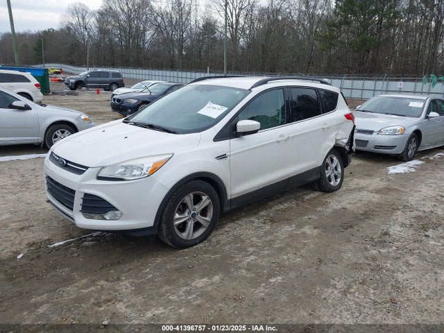 Ford ESCAPE SE 2014 1FMCU0G93EUB22207 Image 2