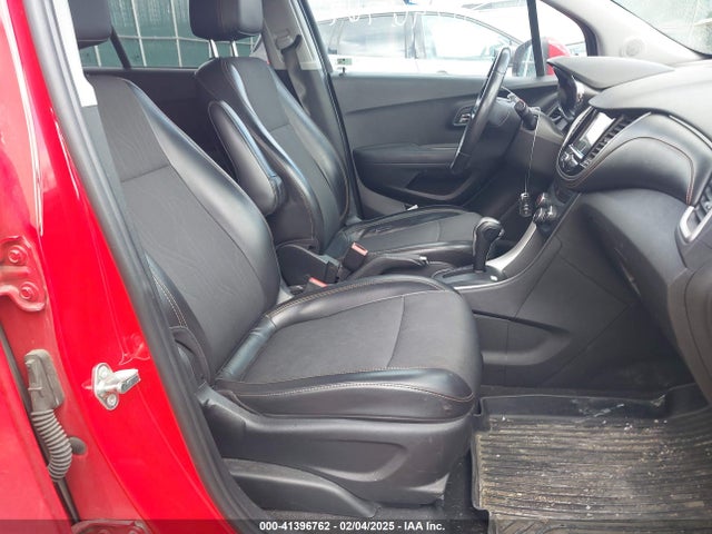 3GNCJLSB3JL274220 Chevrolet Trax Lt