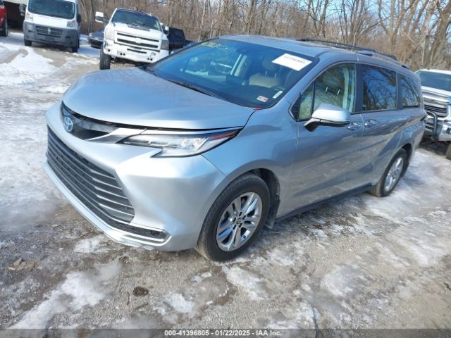 2023 TOYOTA SIENNA 5TDZSKFC2PS104317 Photo 1
