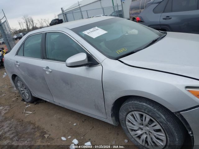 4T4BF1FK1ER396530 Toyota CAMRY LE