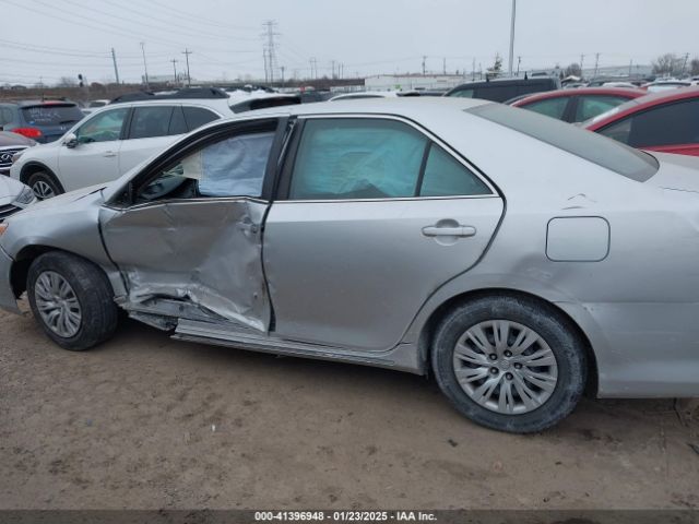4T4BF1FK1ER396530 Toyota CAMRY LE