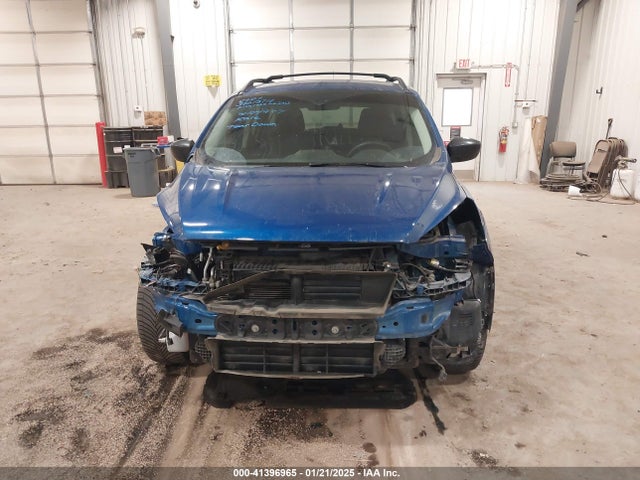 1FMCU0G90HUA94581 Ford ESCAPE SE