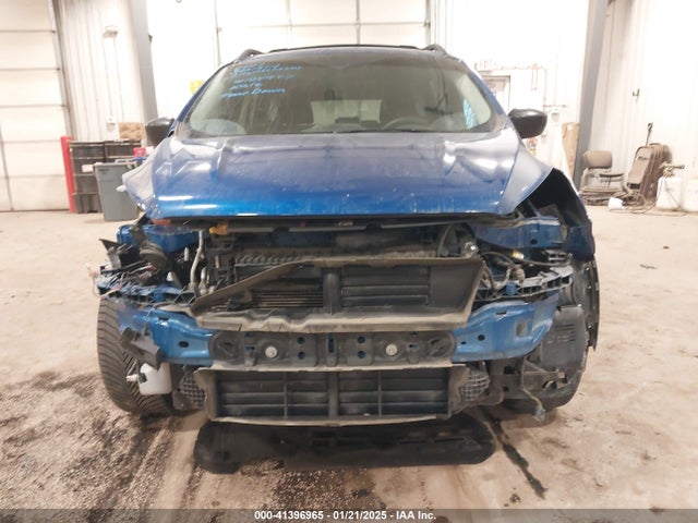 1FMCU0G90HUA94581 Ford ESCAPE SE