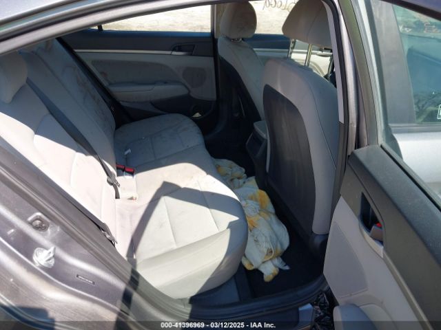 5NPD84LFXJH330945 Hyundai ELANTRA SEL