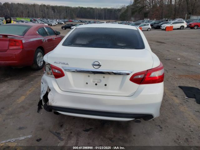 1N4AL3AP0JC480393 Nissan Altima 2.5 S