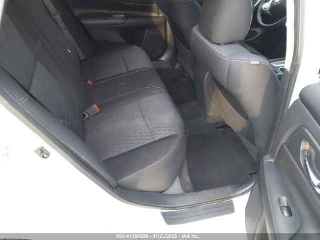 1N4AL3AP0JC480393 Nissan Altima 2.5 S