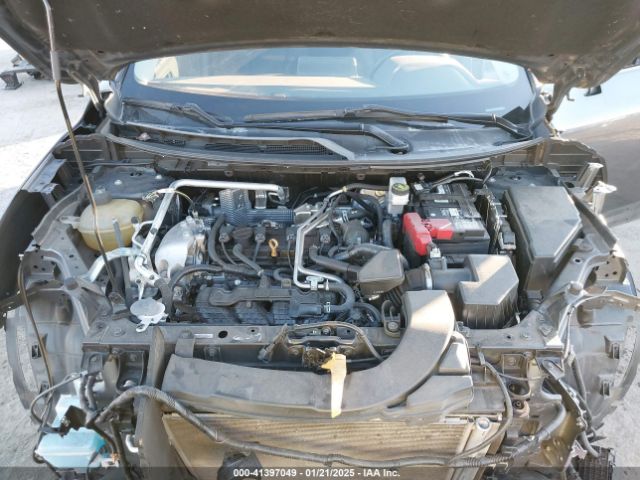 5N1AT3AA2MC835019 Nissan Rogue S Fwd
