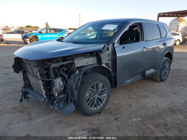 5N1AT3AA2MC835019 Nissan Rogue S Fwd
