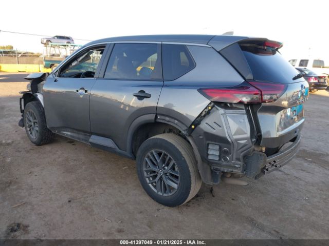 5N1AT3AA2MC835019 Nissan Rogue S Fwd