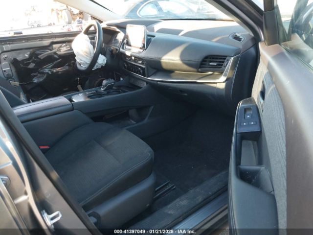 5N1AT3AA2MC835019 Nissan Rogue S Fwd