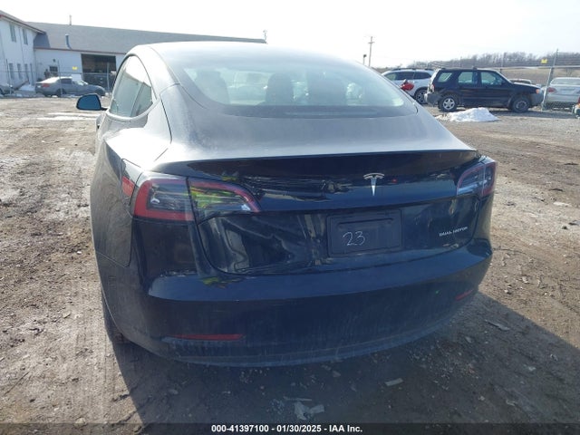 Tesla MODEL 3 2022 5YJ3E1EB0NF327733 Image 16
