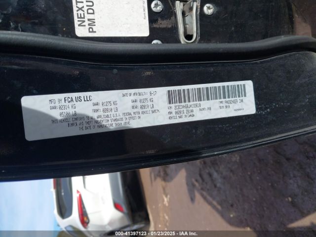 2C3CDXHG8JH133618 Dodge Charger Sxt Plus Rwd