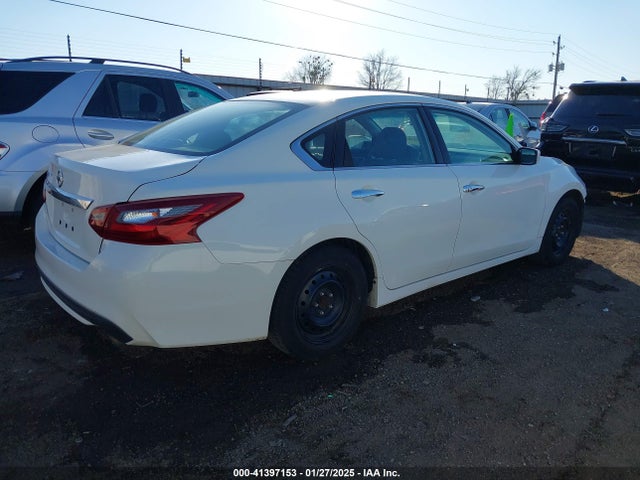 Nissan Altima 2.5 S 2018 1N4AL3AP6JC184987 Image 4
