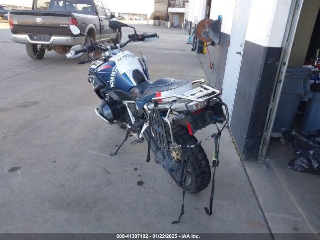 2023 BMW R 1250 WB10M0304P6G94957 Photo 2