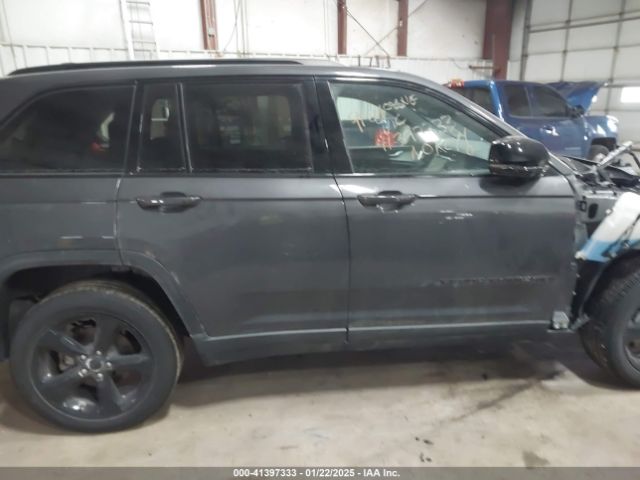 1C4RJHAGXRC166391 Jeep Grand Cherokee Altitude X 4x4