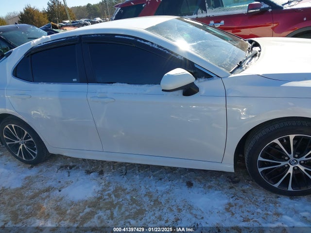 Toyota CAMRY SE 2018 4T1B11HK4JU676281 Image 13