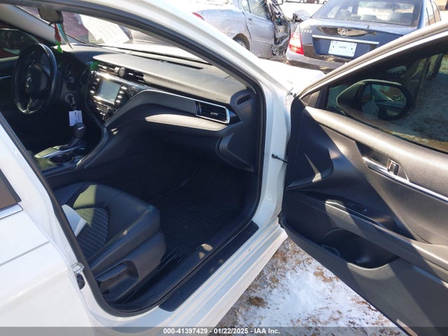 Toyota CAMRY SE 2018 4T1B11HK4JU676281 Image 5
