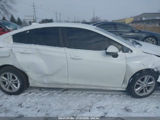 1G1BE5SM6J7144676 Chevrolet Cruze Lt Auto